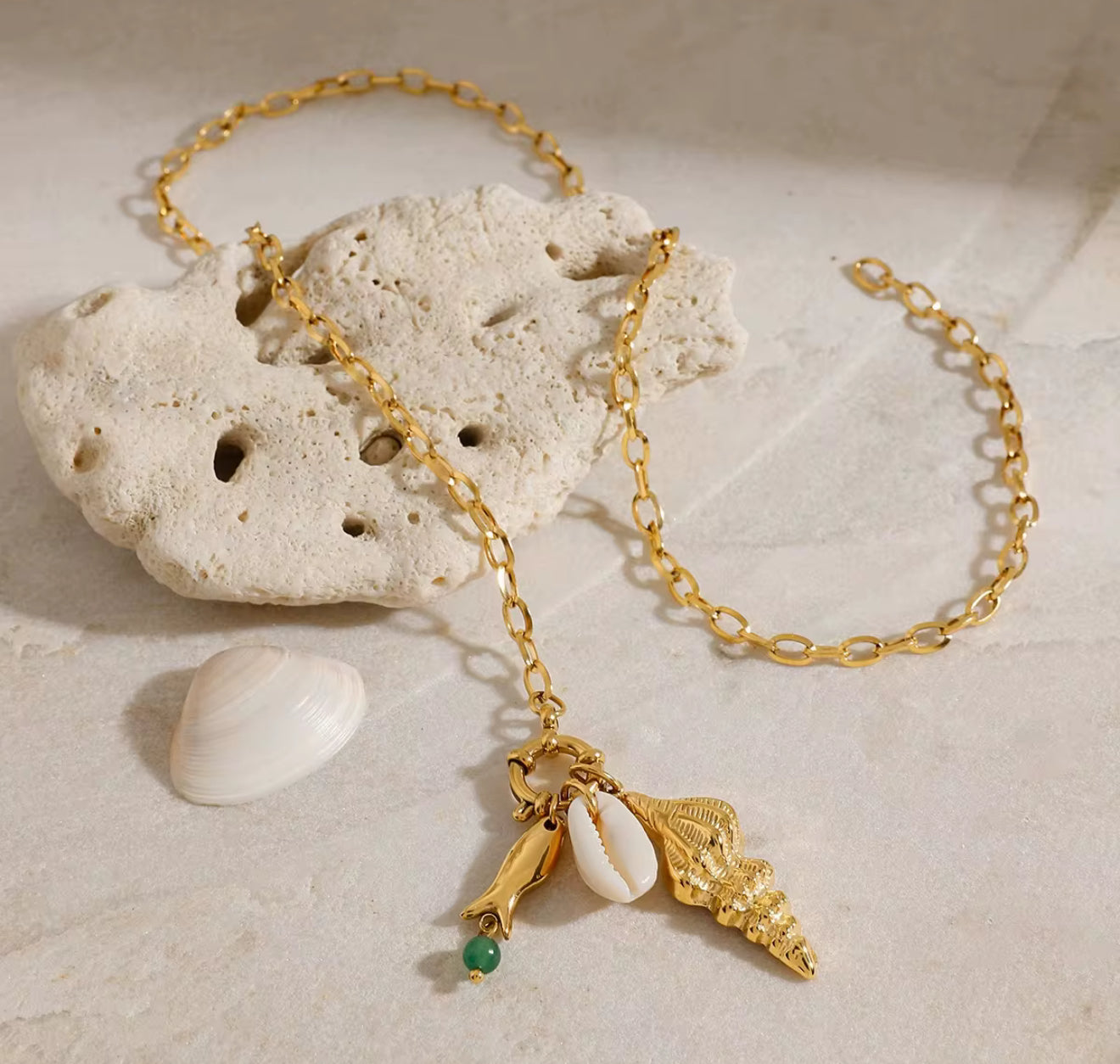 Palmar Necklace