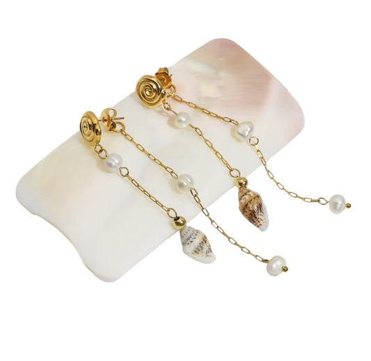 Golden Seashell Earrings