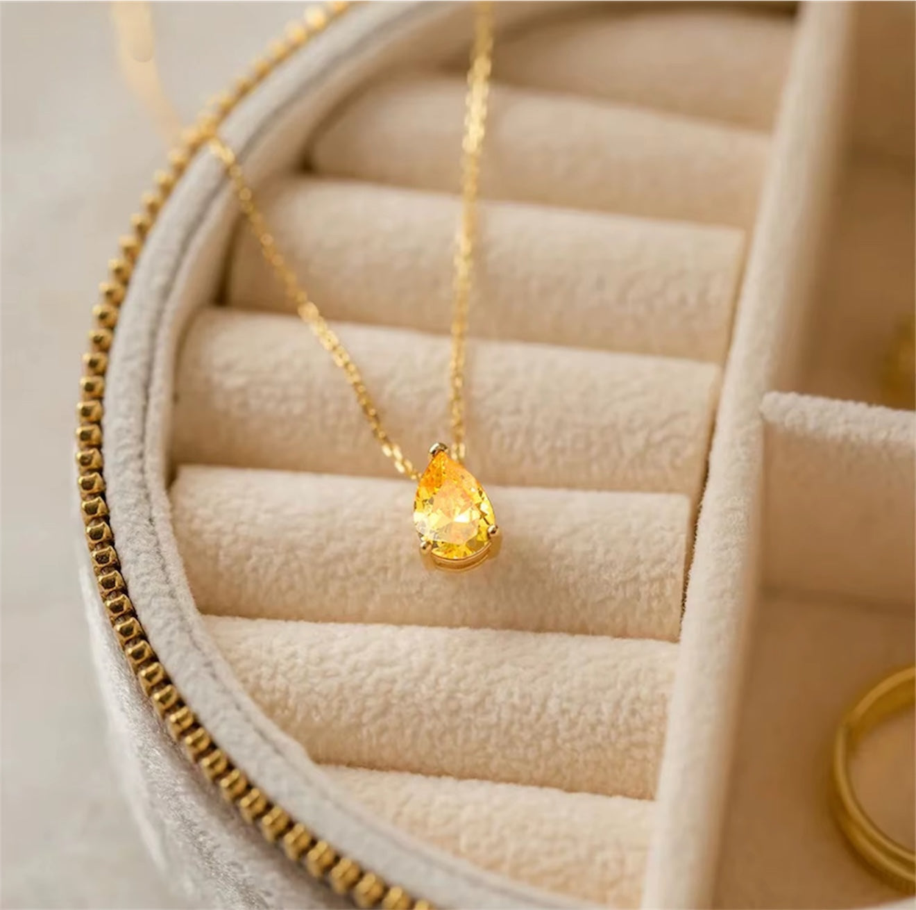 Isla Citrine Necklace